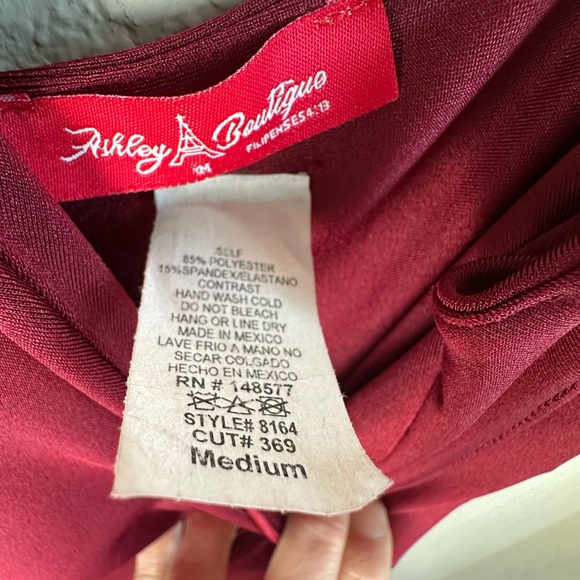 Chic Backless Burgundy Dress - Picture 8 of 8